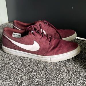 Nike Mens Size SB Portmore 2 Canvas